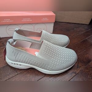 Easy Spirit Tech 2 Slip-on, Taupe, 8.5 Extra Wide